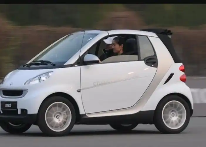 最小国产迷你小汽车(最小国产迷你燃油小汽车)