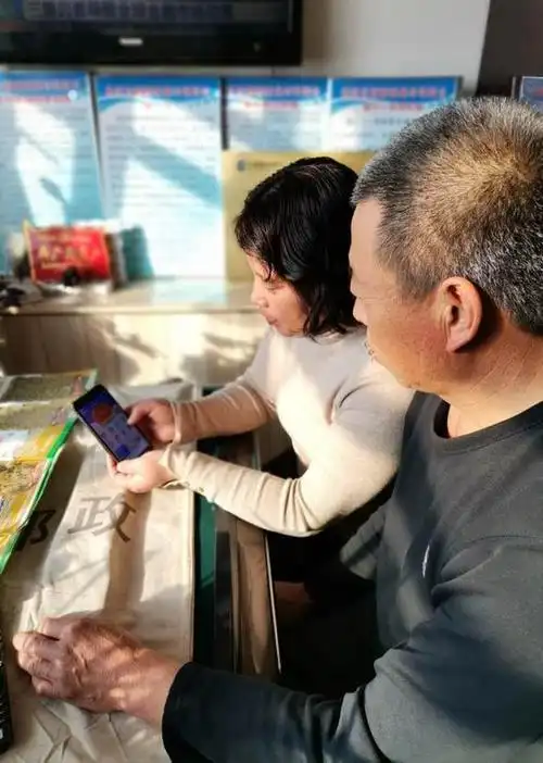 "牡丹江市阳明区五林镇东沟村农民吕纯章说.