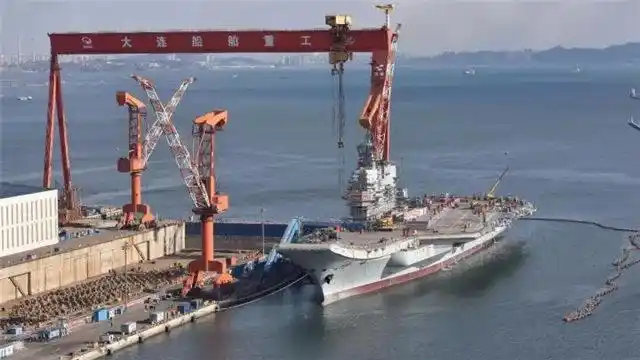 大国航母呼之欲出 中国未来航母编队引热议