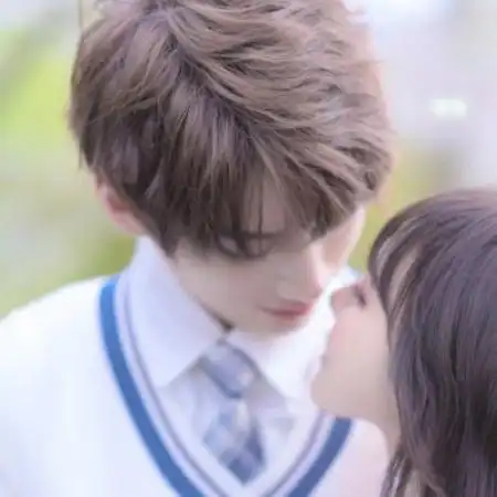 学生校服情侣头像