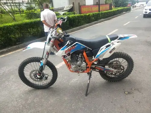 华洋t4越野摩托车250