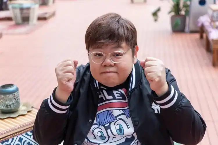 福尔摩师奶签tvb做足11年闲角易智远运气没有别人那么好百度云