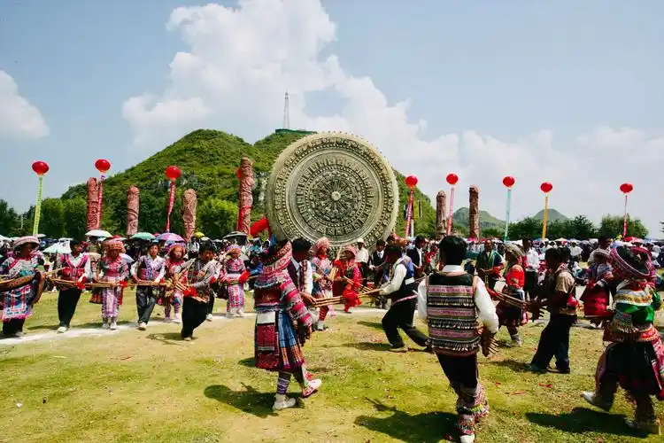 多彩贵州.布依族人文风情