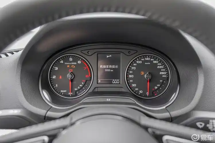 【奥迪q2l2020款35 tfsi 进取动感型仪表盘汽车图片-汽车图片大全】