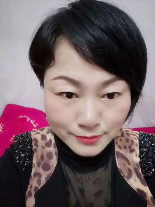 44岁离异女征婚照片(id:1127090)_广东广州征婚交友_我主良缘网