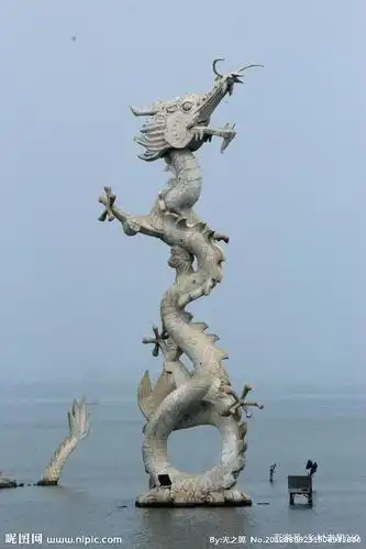 西柳湖龙造型