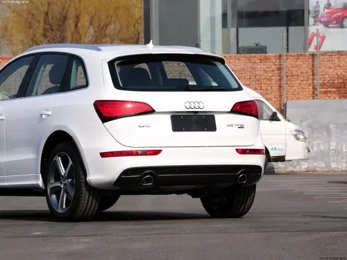 奥迪q5(进口) 2013款 45 tfsi quattro 运动型 1880832图片_奥迪_汽车