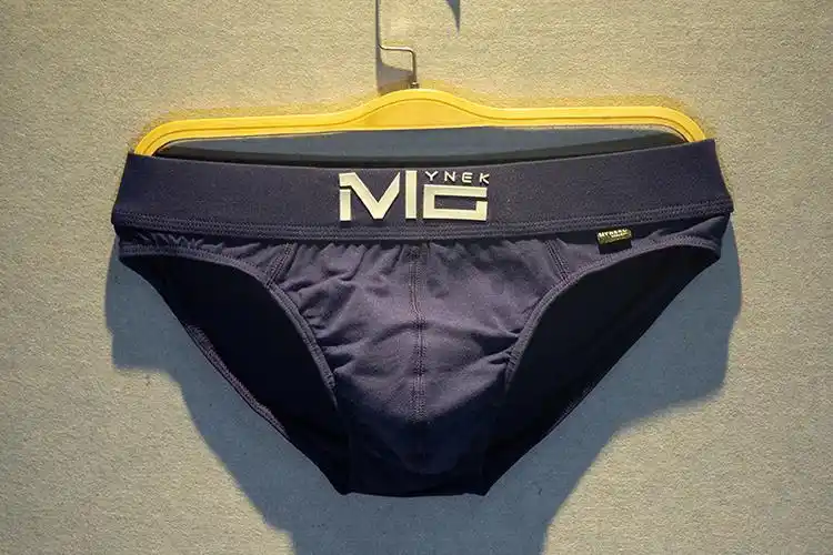 夏男士内裤男三角裤衩低腰性感棉质透气骚气潮流激凸男子裤头时尚