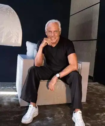 时尚大师乔治·阿玛尼