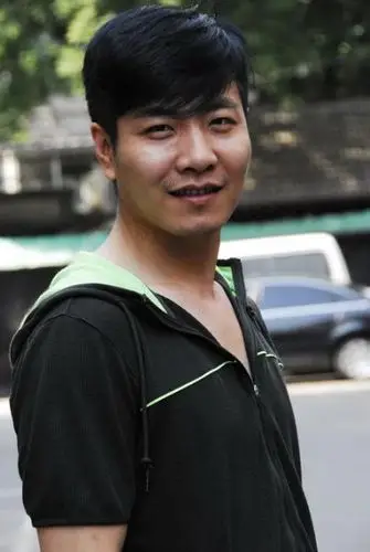 资料:人艺话剧《家》演员--荆浩