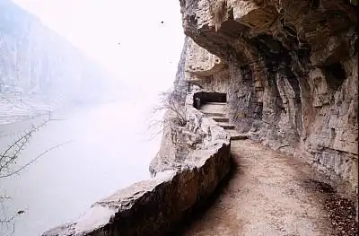 风箱峡古栈道,十分壮观,景色迷人,让人赞叹不已