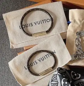 代购凭证▲louis vuitton/lv路易威登情侣款男女通用老花皮绳手链