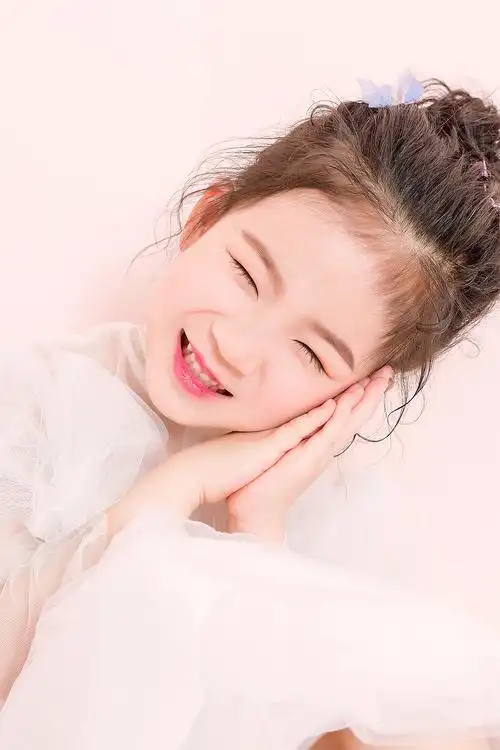 简单的快门师的儿童摄影作品《公主》