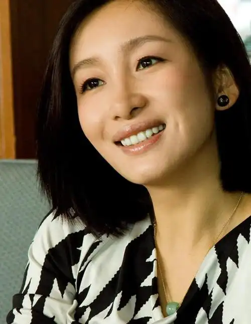 尽管他们被戏称为"大嘴巴","驴脸"或者"像个小黄鸭",但他们却在充满