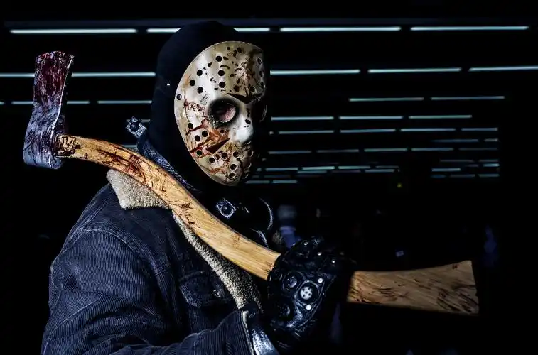 p>杰森·沃赫斯(jason voorhees)是出自《 a target="_blank" href="