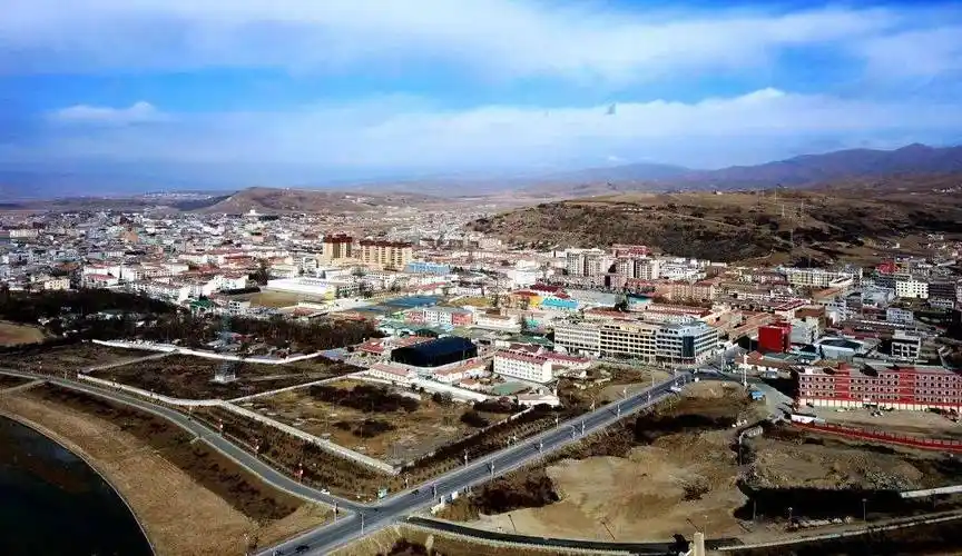 喜讯阿坝县获全省文明城市创建年度测评全省第一名