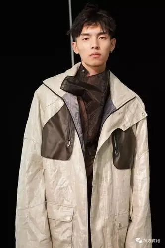 时尚大片| 2017年中国职业模特大赛冠军 ——李昊男