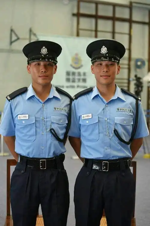 香港警察冬装制服