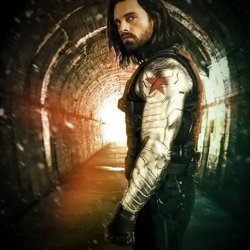 装备全靠送!除了金属手臂,冬兵差点获得了一套金色战甲