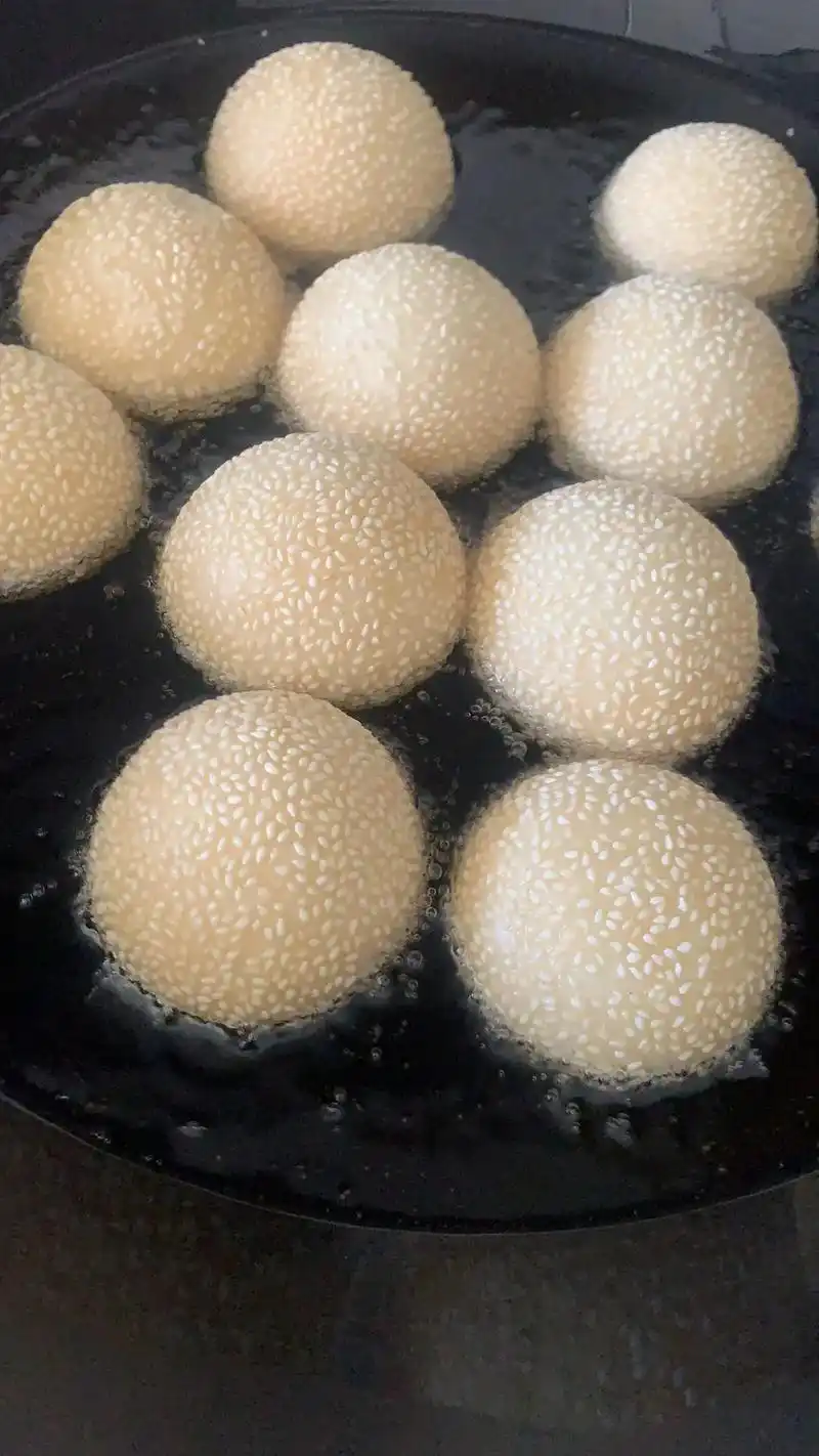 空心麻球 #纯手工制作美食 - 抖音