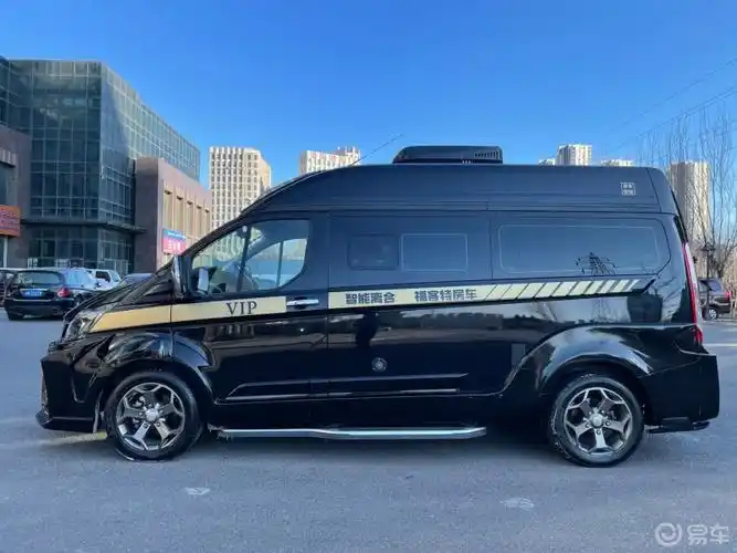 江铃福特新全顺黑骑士b型房车2019年12月31日汽油2.0t智能离合国五6