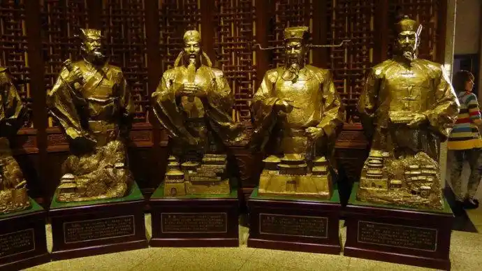 45四大清官廉吏44四大民族英雄43四大盛世明君42四大外交先驱41四大