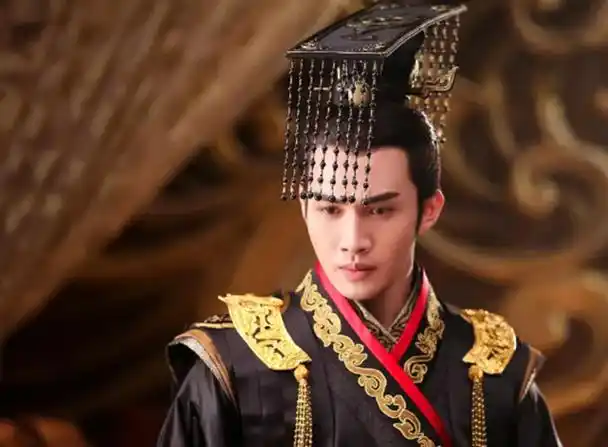 精彩绝伦的灭国大战历时十年,秦国首次完成统一中国的大业