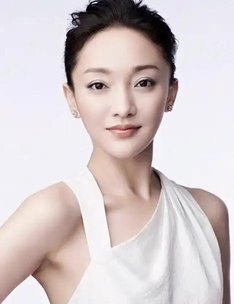 周迅简历个人简介(周迅为什么不结婚)插图