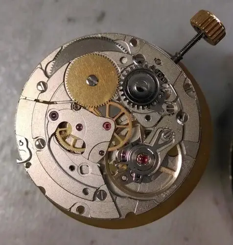 2824机芯拆解图内部结构