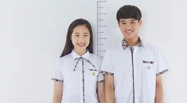 女生理想型男友身高180cm遭遇滑铁卢这个数是最满意的