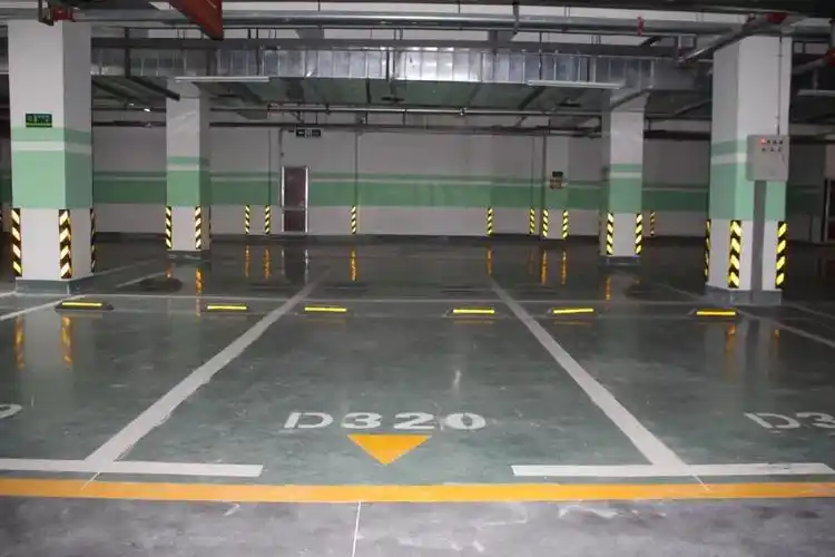 雪很好,景很美,没有车位很崩溃!