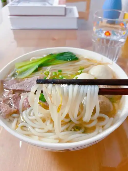 猪杂汤米粉,不用高汤也很鲜(附教程)