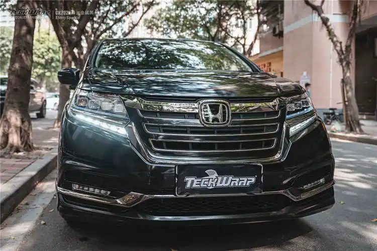 贴改色膜弄了台本田艾力绅珠光黑好看吗