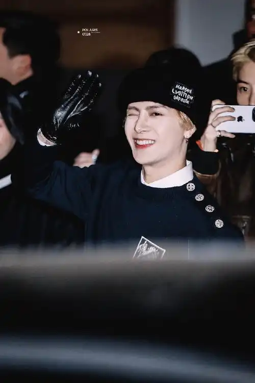 王嘉尔lv品牌代言人##王嘉尔巴黎时装周##巴黎lv大秀