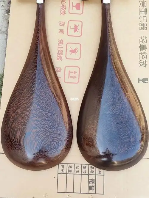 鸡翅木琵琶
