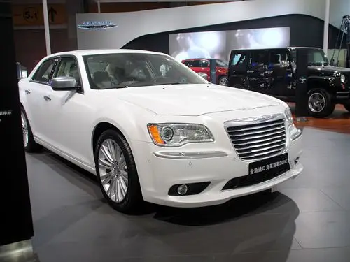 克莱斯勒300c外观图片 – 车主之家