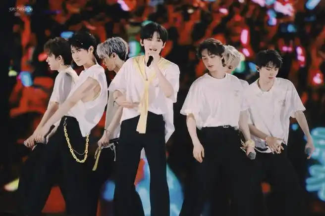 时代少年团理想之途演唱会