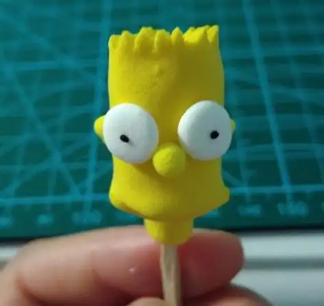 用超轻粘土制作卡通人物辛普森手工diy教程