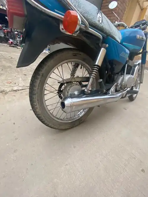 1996年金城铃木ax100.e103发 - 抖音