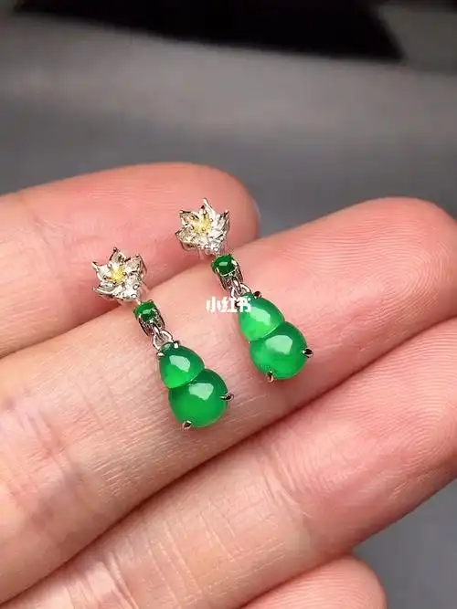 18k金  #翡翠镶嵌  #珠宝翡翠  #18k金镶嵌翡翠定制  #翡翠葫芦