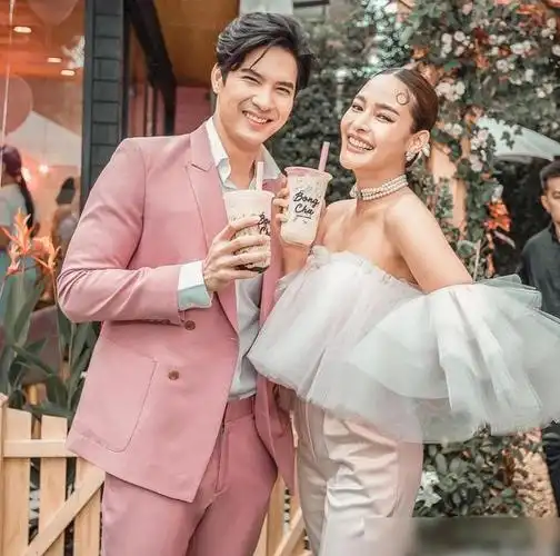 泰星pooklook承认aump确实邀请自己回七台说漏嘴承认mike是男友