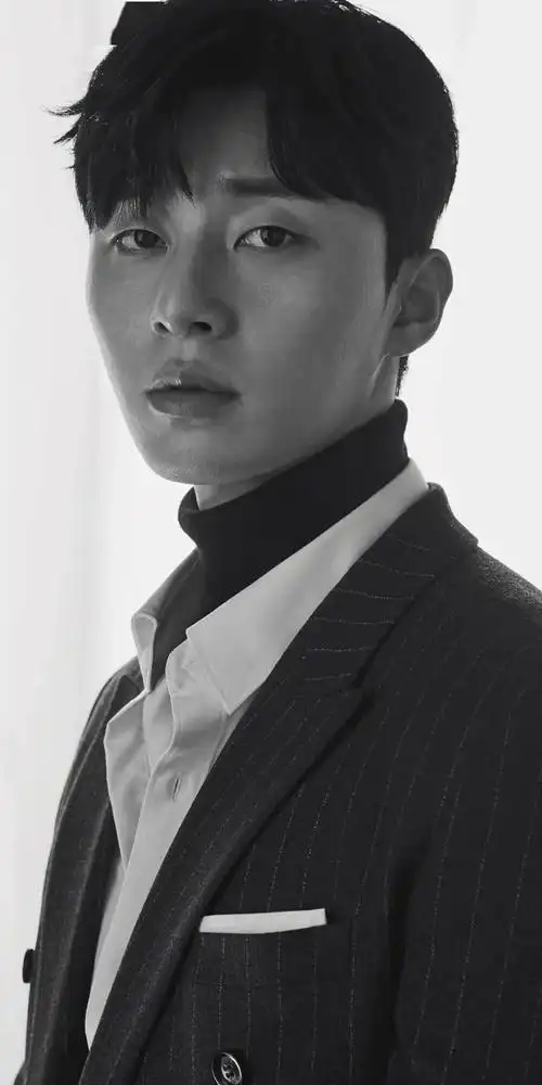 今日份壁纸 | 朴叙俊 (10.28)