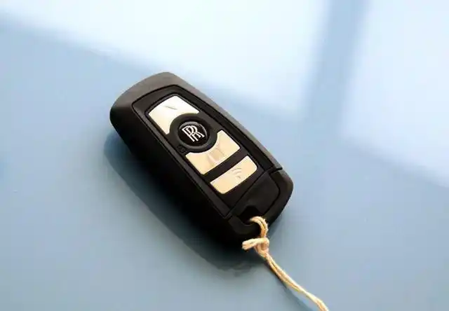 顶级豪车钥匙盘点,法拉利是很帅,但看到这款国产车也得甘拜下风