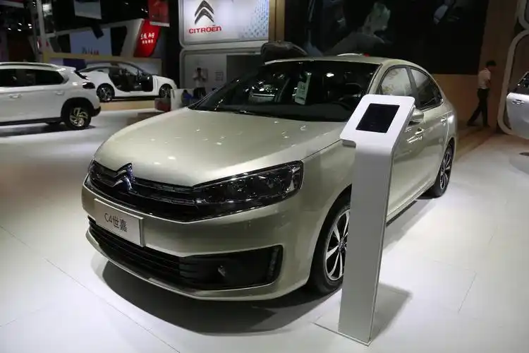 雪铁龙c4世嘉停产的车能买吗雪铁龙 c4世嘉 查成交价 车型详解 停产的