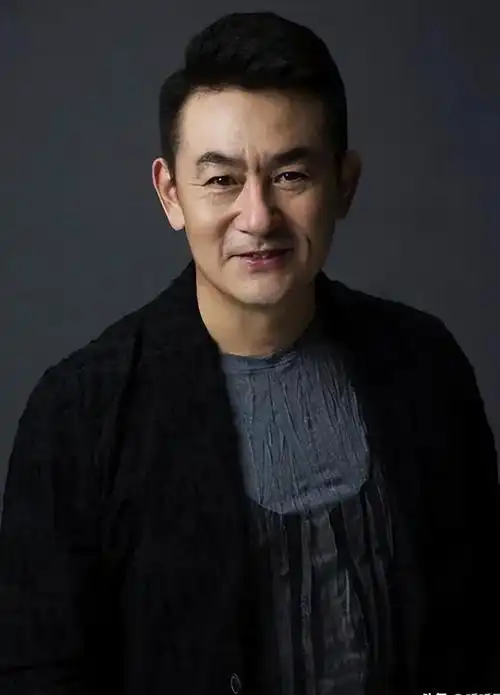 纪实李洪涛:这辈子正确的决定,就是上大学时娶了老师的女儿