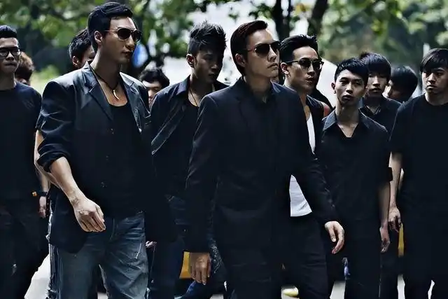 1994年中国黑帮火拼第一案100人对战80人34人丧生