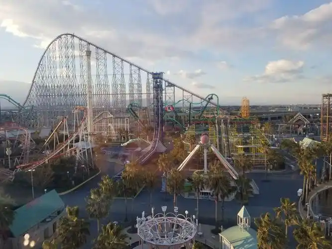 大明儿一个人的游乐园