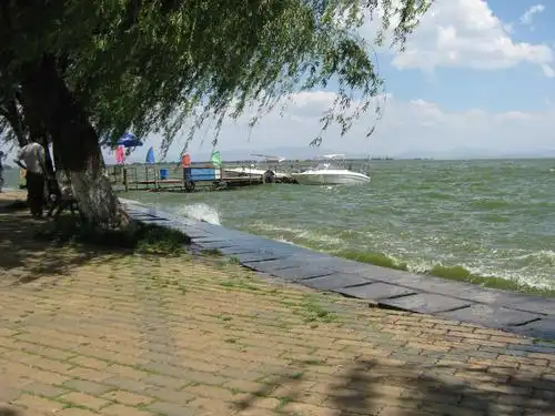 滇池海埂公园,西山风景区