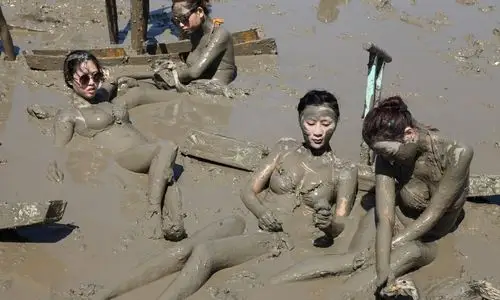 风版图话:旅行者.