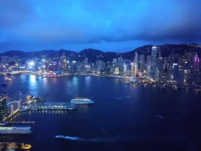 天际100香港观景台